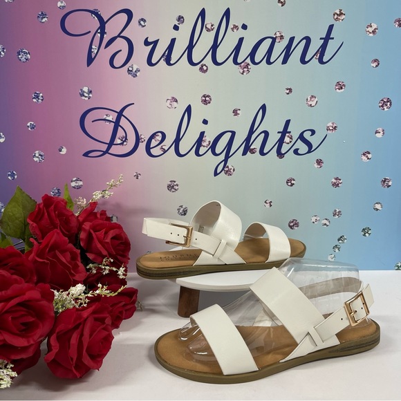 JC LAVINE SANDALS WHITE - Picture 3 of 13